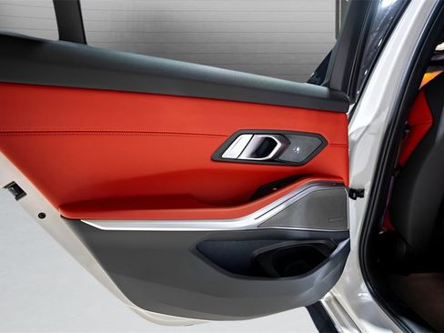 Used 2022 BMW M3 Competition w/ Executive Package image 30