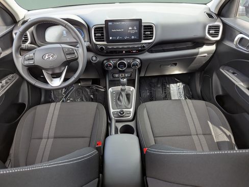 New 2026 Hyundai Venue SEL FWD image 12