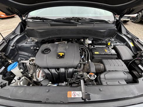 Used 2025 Kia Seltos S image 33