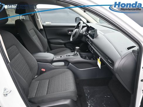 New 2026 Honda HR-V LX image 11