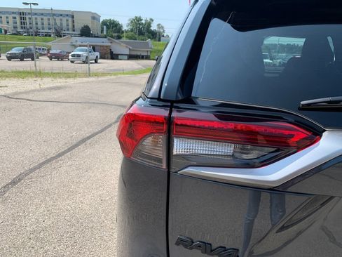 Used 2024 Toyota RAV4 XSE w/ Weather Package AWD/4WD image 32