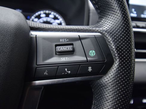 Used 2022 Mitsubishi Outlander SE image 32