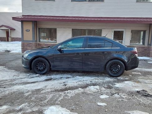 Used 2014 Chevrolet Cruze LT image 1