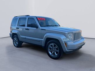 Used 2012 Jeep Liberty Sport video 1