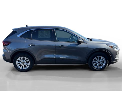 Certified 2024 Ford Escape Active FWD image 6