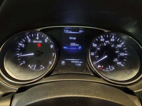 Used 2014 Nissan Rogue S FWD image 23