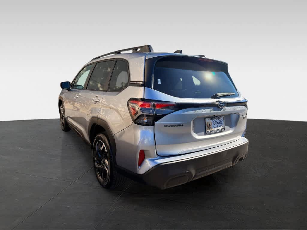New 2026 Subaru Forester Premium AWD/4WD image 3