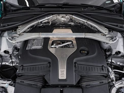 Used 2026 Aston Martin DBX S AWD/4WD image 33