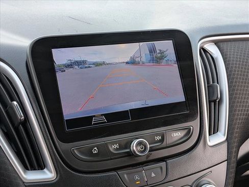 Used 2023 Chevrolet Malibu LT image 13