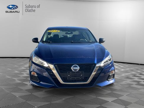 Used 2019 Nissan Altima 2.5 SR w/ SR Premium Package image 14