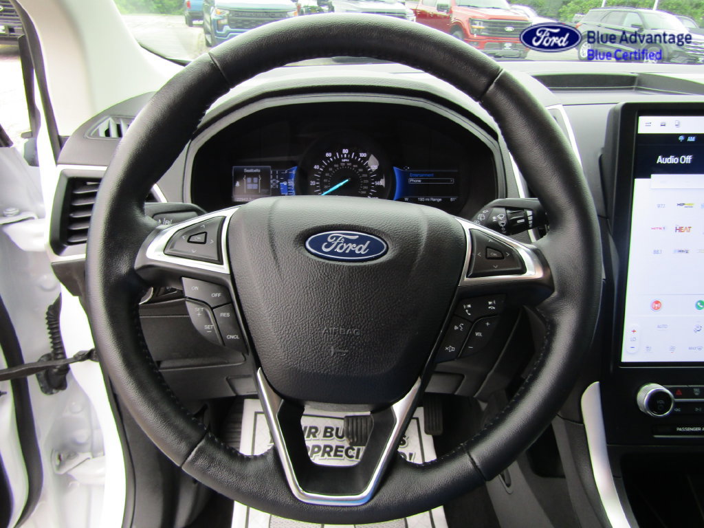 Used 2024 Ford Edge SEL w/ Sport Appearance Package AWD/4WD image 16