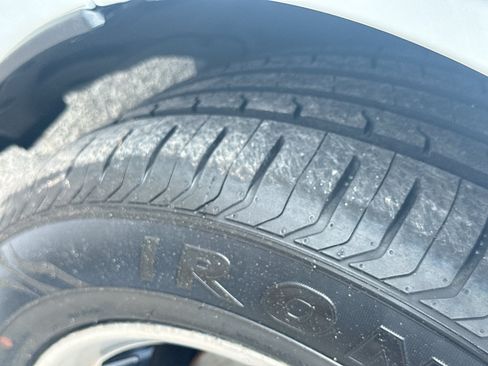 Used 2012 Dodge Challenger R/T Plus RWD image 9