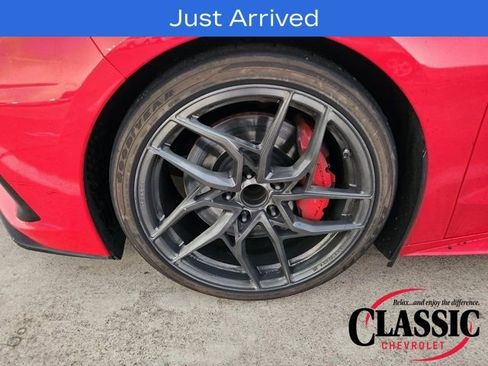 Used 2021 Chevrolet Corvette Stingray Premium Cpe w/ Z51 Performance Package image 17