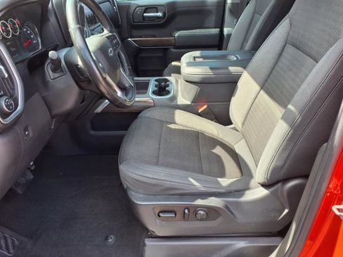 Used 2021 Chevrolet Silverado 1500 LT Trail Boss w/ Convenience Package II image 13