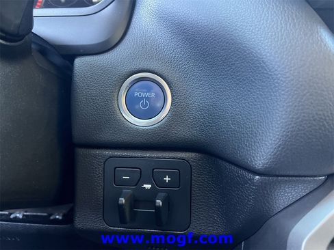 Used 2024 Toyota Tundra Limited image 8