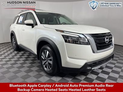 Used 2024 Nissan Pathfinder SL