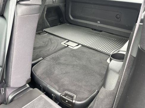 Used 2024 Volvo XC90 B5 Plus image 13