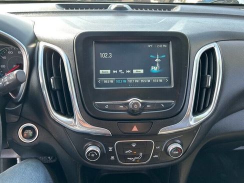 Used 2018 Chevrolet Equinox LT image 20