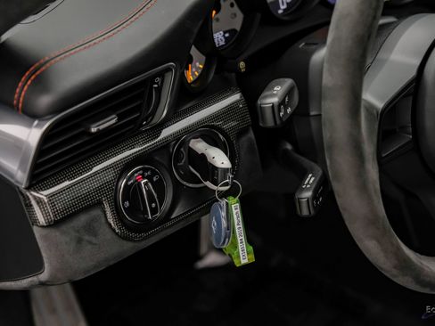 Used 2019 Porsche 911 GT3 RS RWD image 78