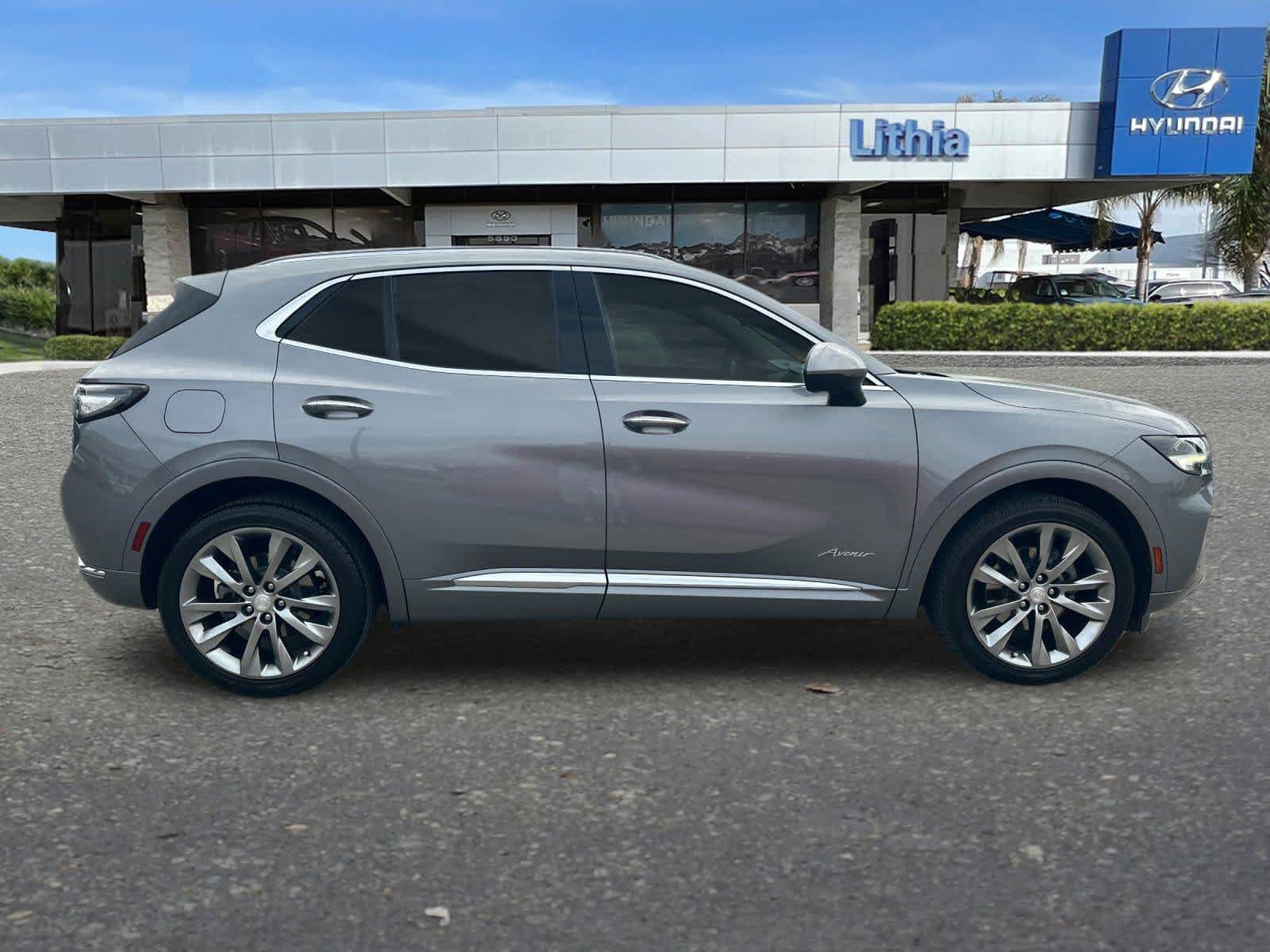 Used 2021 Buick Envision Avenir FWD image 9
