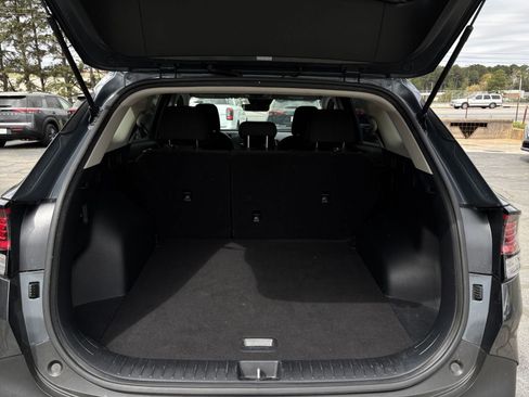 Used 2025 Kia Sportage LX image 30