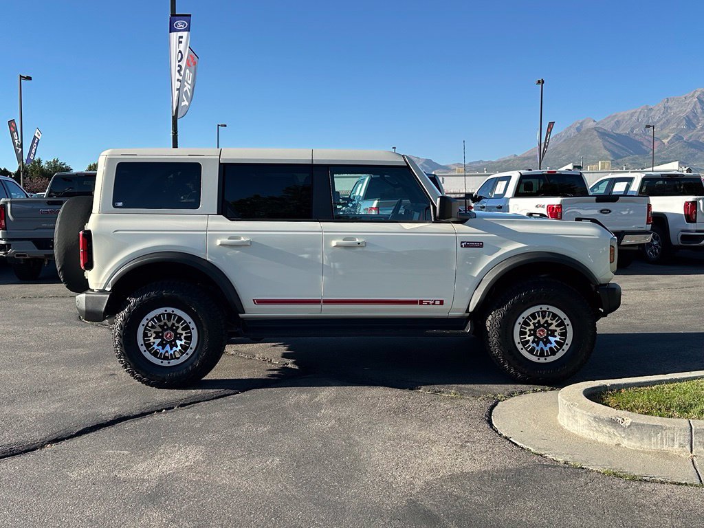Used 2026 Ford Bronco Outer Banks w/ Sasquatch Package AWD/4WD image 5