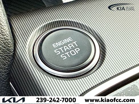 New 2026 Kia Sportage EX FWD image 34