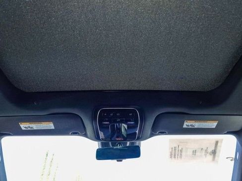 Used 2023 Mercedes-Benz EQE 500 4MATIC SUV image 15