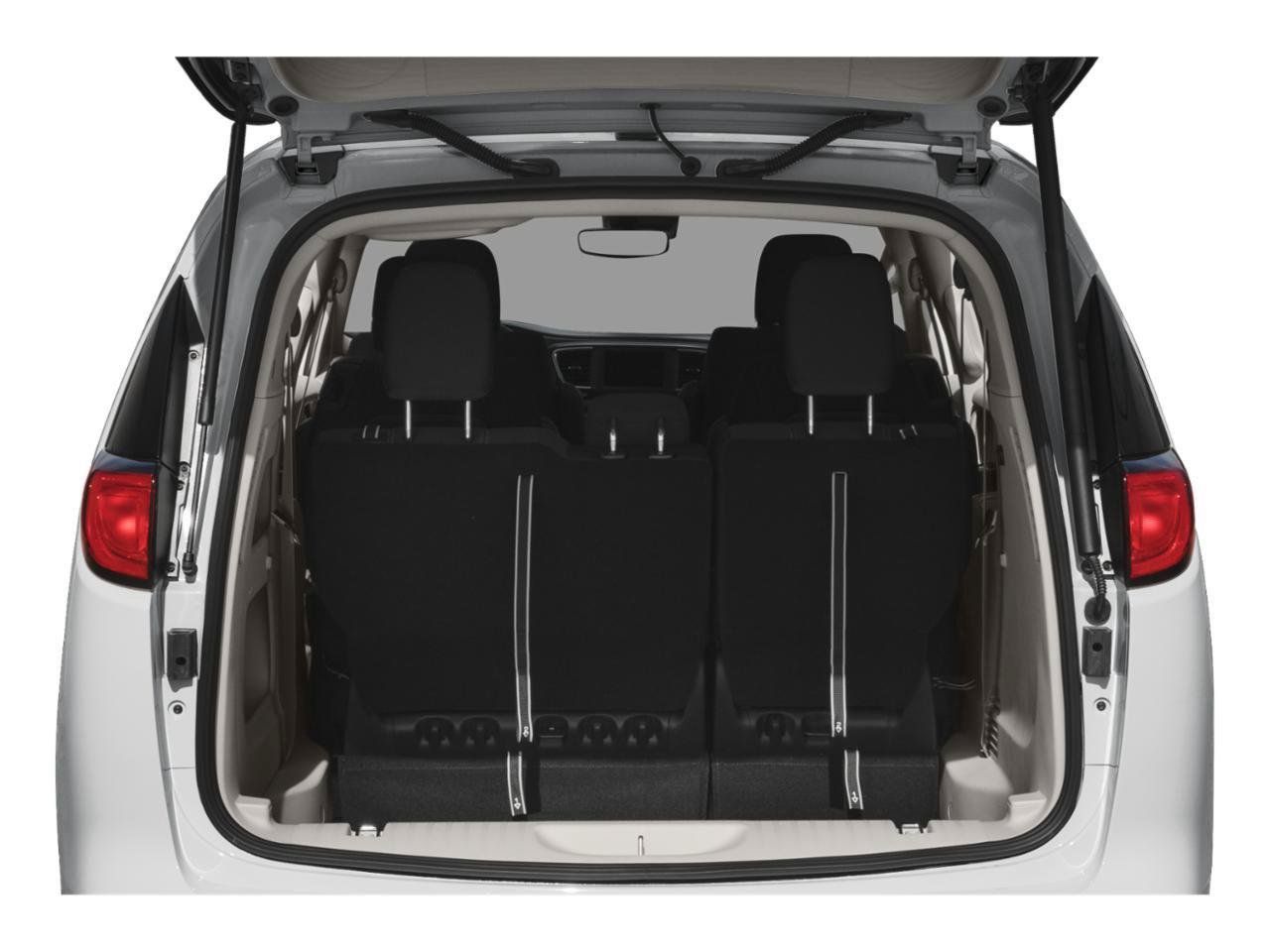 Used 2023 Chrysler Voyager LX FWD image 6