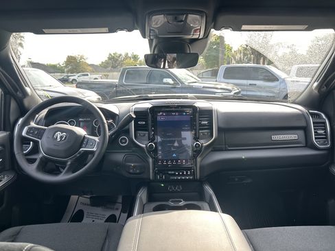 New 2026 RAM 3500 Big Horn AWD/4WD image 38