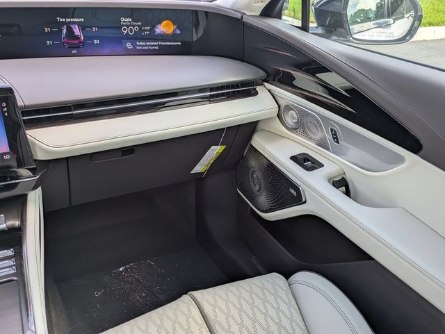 New 2026 Lincoln Nautilus Black Label w/ Jet Appearance Package AWD/4WD image 17