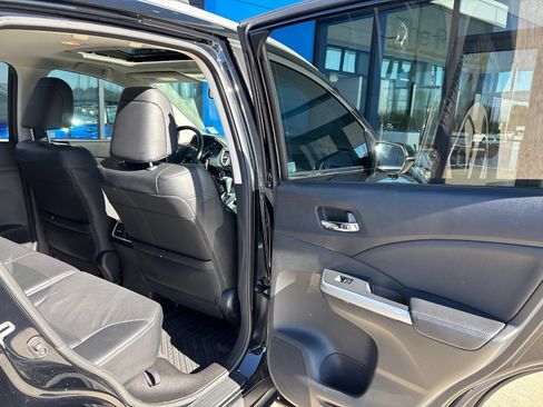 Used 2016 Honda CR-V Touring image 14