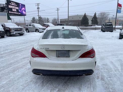 Used 2017 Mercedes-Benz CLA 250 CLA 250 image 4