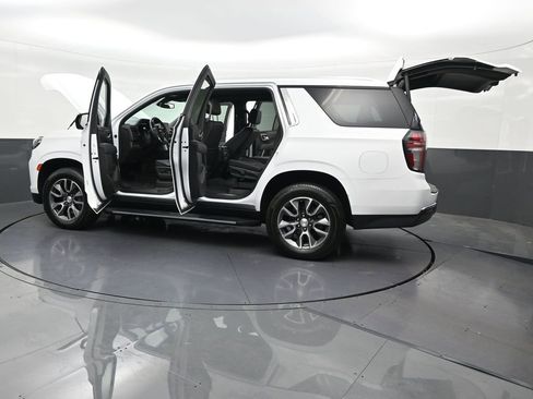 Used 2022 Chevrolet Tahoe LT w/ LT Signature Package RWD image 36