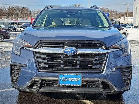 Used 2023 Subaru Ascent Premium w/ Convenience Package image 2