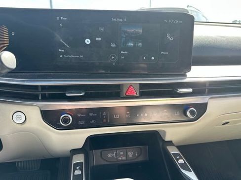 Used 2025 Kia Sorento S w/ Panoramic Sunroof Package FWD image 9
