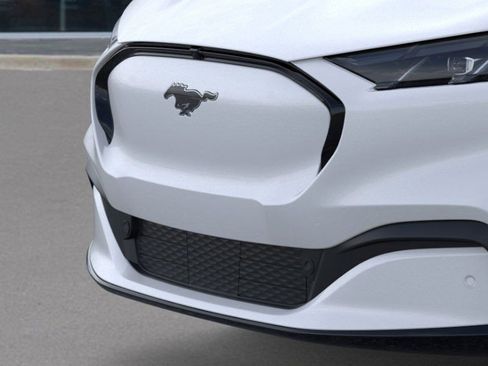 New 2025 Ford Mustang Mach-E Premium image 19