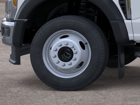 New 2026 Ford F550 4x4 Regular Cab Super Duty image 19