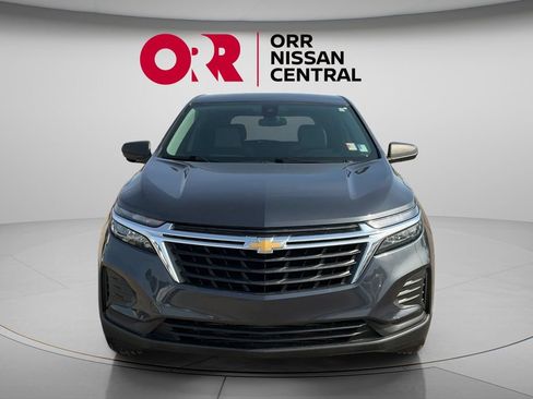 Used 2022 Chevrolet Equinox LS FWD image 2