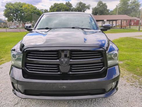 Used 2015 RAM 1500 Sport w/ Comfort Group image 2