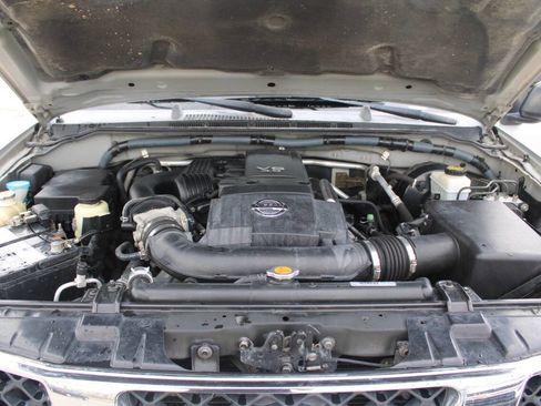 Used 2007 Nissan Frontier SE w/ SE Value Truck Pkg image 21