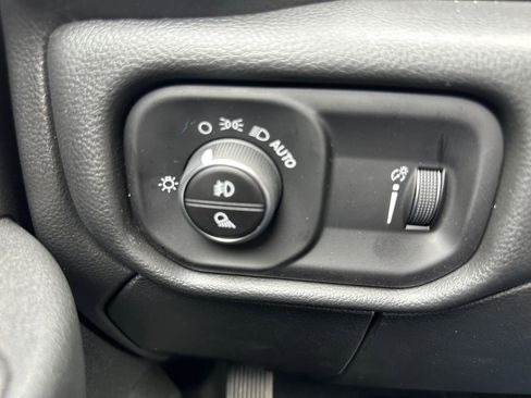 New 2025 RAM 2500 Tradesman image 18