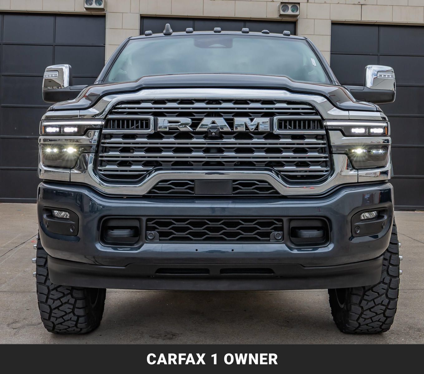 Used 2026 RAM 3500 Longhorn AWD/4WD image 4