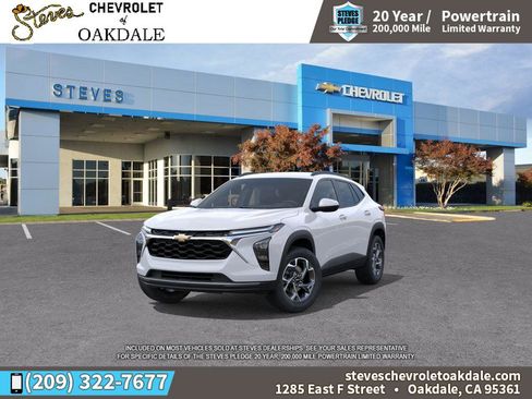 New 2026 Chevrolet Trax LT w/ Driver Confidence Package FWD image 8