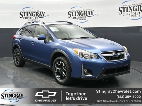 Used 2017 Subaru Crosstrek 2.0i Limited AWD/4WD image 1