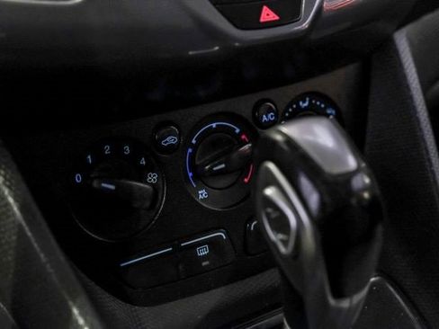 Used 2017 Ford Transit Connect XL image 24