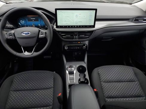 Used 2025 Ford Escape Active w/ Active Premium Tech Pack image 25