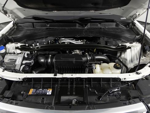 Used 2021 Ford Explorer Platinum w/ Equipment Group 601A image 42