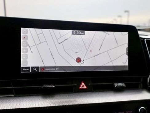 Used 2023 Kia Sportage SX image 5