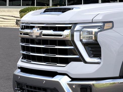 New 2026 Chevrolet Silverado 3500 LTZ AWD/4WD image 37